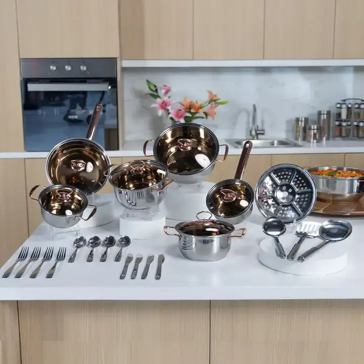 Batería de cocina Sofía Deluxe Gold 28pz